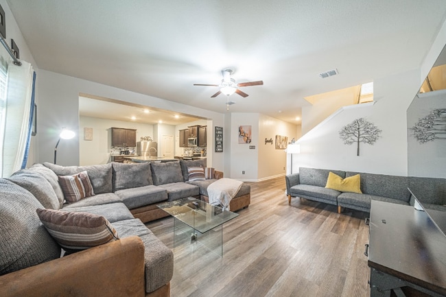 7216 Jebson Pass