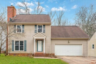 127 Suffolk Dr in Madison, AL - Building Photo