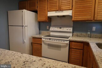 14 Paladin Dr in Wilmington, DE - Building Photo - Building Photo