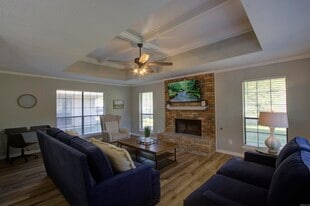 5805 Sidney Dr in Texarkana, TX - Building Photo