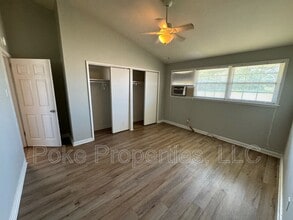 868 Von Blond in Lake Charles, LA - Building Photo - Building Photo