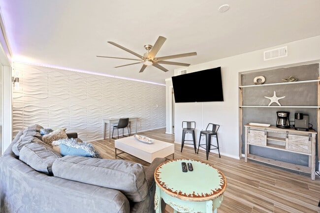 4000 Gulf Terrace Dr in Destin, FL - Foto de edificio - Building Photo