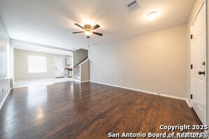 423 Golden Walk in San Antonio, TX - Building Photo - Building Photo