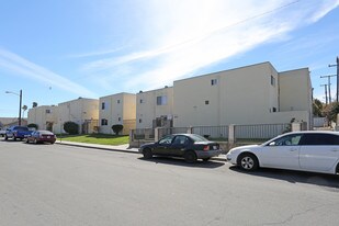 840-860 Jane Dr in Port Hueneme, CA - Building Photo