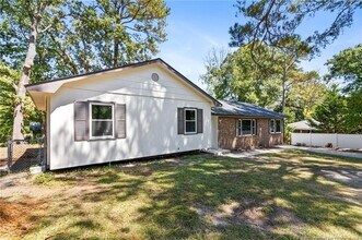 503 Bobwhite Ct in Fayetteville, NC - Building Photo - Building Photo