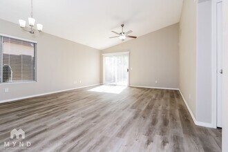 2303 E Aire Libre Ave in Phoenix, AZ - Building Photo - Building Photo