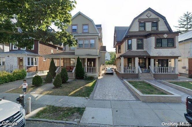 85-30 108th St-Unit -3rd Fl in Queens, NY - Building Photo