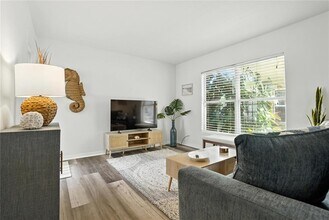 1799 N Highland Ave in Clearwater, FL - Foto de edificio - Building Photo