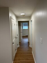 153 Providence Rd-Unit -Apt C in Grafton, MA - Foto de edificio - Building Photo