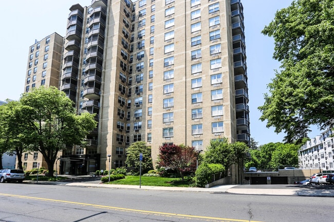 property at 50 Glenbrook Rd