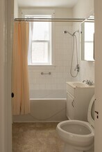 3541 N Whipple St, Unit 1 in Chicago, IL - Foto de edificio - Building Photo