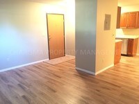 350 N Main Ave photo'