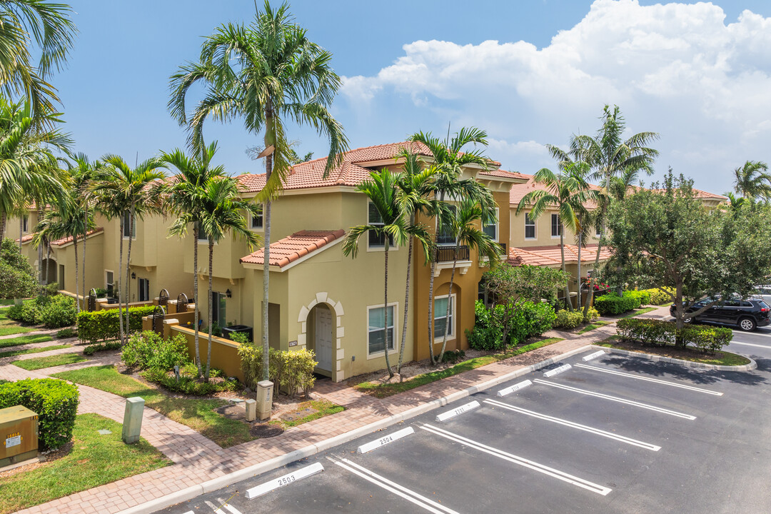 Monterey Bay Condos in Boynton Beach, FL - Building Photo