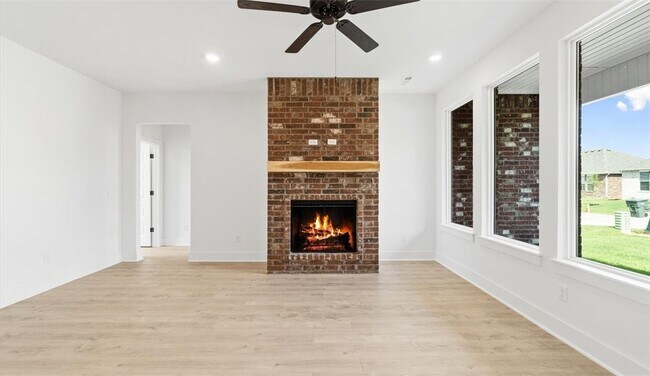 4856 W Aurora St in Fayetteville, AR - Building Photo - Building Photo