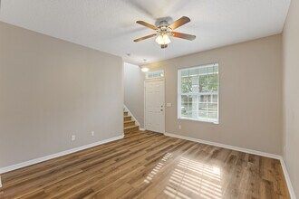506 Rainbow Springs Loop in Groveland, FL - Building Photo - Building Photo