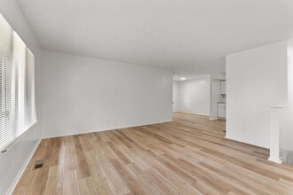 1362 Yorkland Rd in Columbus, OH - Building Photo - Building Photo