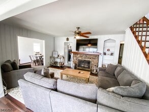 32 Lenape Trail in Denville, NJ - Building Photo - Building Photo