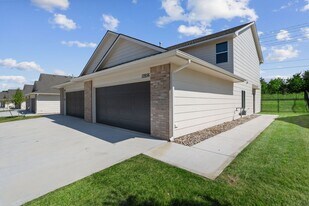 12830 S Wheatland St in Wichita, KS - Building Photo