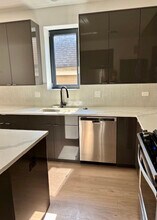 4426 N Kenneth Ave in Chicago, IL - Building Photo - Building Photo