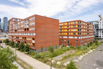 BASINS OF LE HAVRE in Montréal, QC - Building Photo - Building Photo