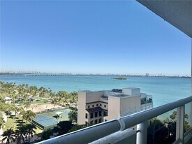 1717 N Bayshore Dr, Unit #A-1548 in Miami, FL - Building Photo