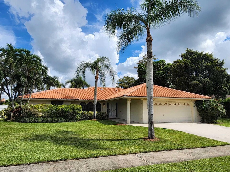 1852 Wisteria St in Wellington, FL - Foto de edificio