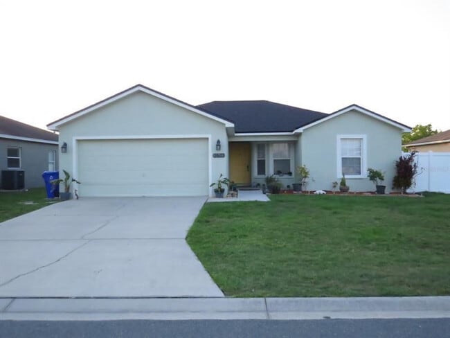property at 3523 Towne Park Blvd