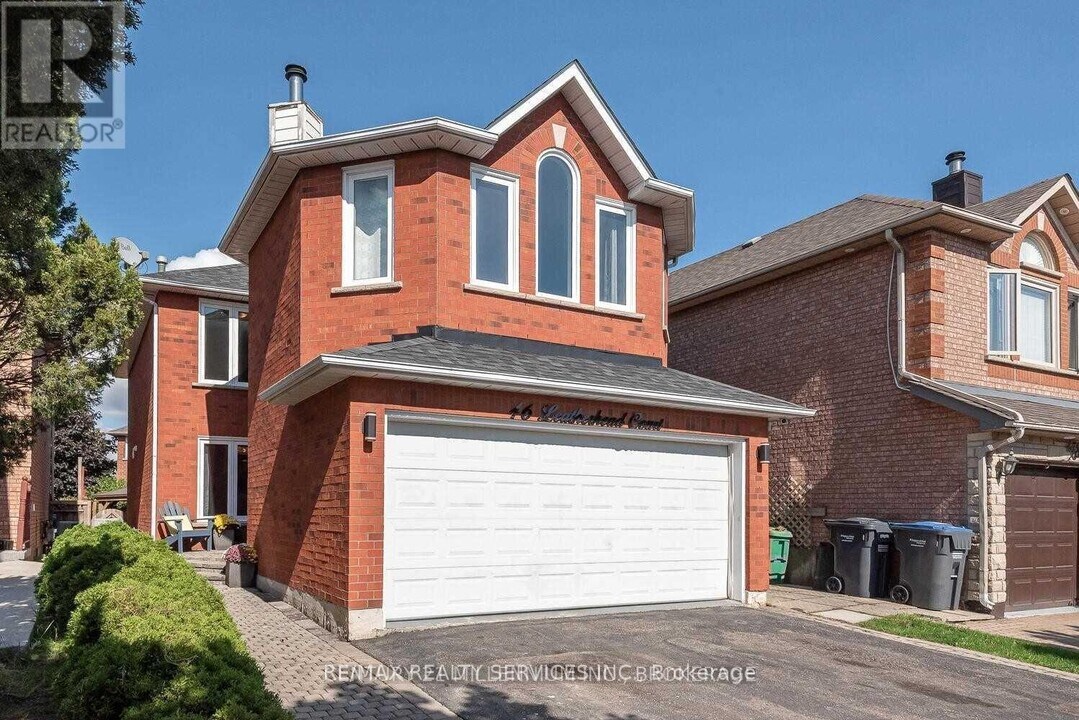 46 Leatherhead Ct in Brampton, ON - Building Photo