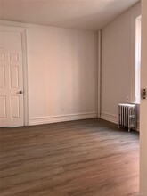 1810 Barnes Ave in Bronx, NY - Building Photo - Building Photo