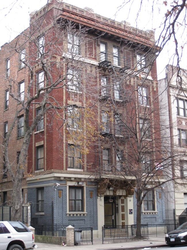 1021 Ocean Ave in Brooklyn, NY - Building Photo - Building Photo