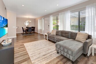 22192 Rim Pointe in Lake Forest, CA - Building Photo - Building Photo