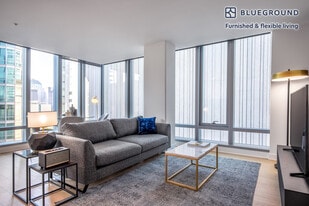 340 Fremont St in San Francisco, CA - Building Photo