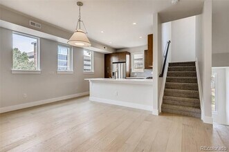 3525 S Emerson St-Unit -A in Englewood, CO - Foto de edificio - Building Photo