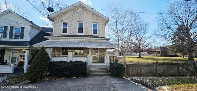 property at 1919 Price St