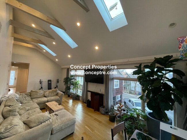 41 Thornton St in Boston, MA - Foto de edificio - Building Photo