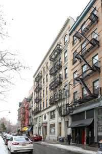 34-38 Mulberry St in New York, NY - Foto de edificio - Building Photo