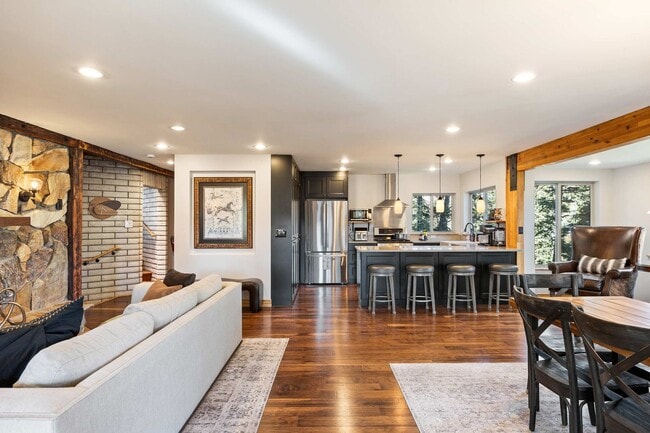 property at 125 Parkview Terrace