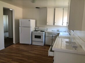 525 N Marguerita Ave in Alhambra, CA - Building Photo - Building Photo