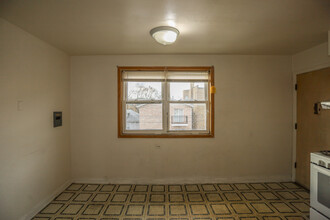 6440 N Richmond St in Chicago, IL - Building Photo - Building Photo