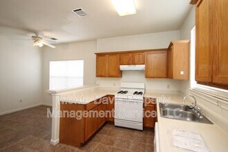 2817 Southampton Way in Round Rock, TX - Building Photo - Building Photo