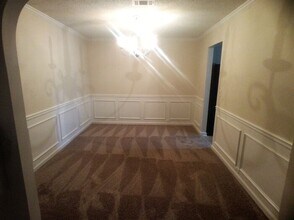 1894 Roble Dr in Atlanta, GA - Building Photo - Building Photo