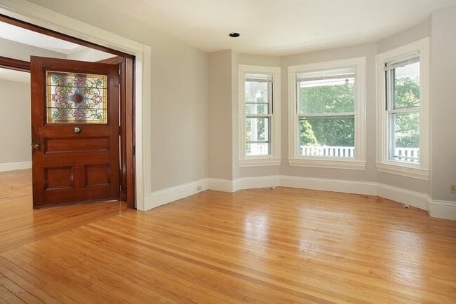 property at 1603 Centre St