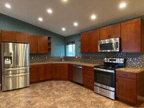 9675 Rd H NE in Moses Lake, WA - Building Photo - Building Photo