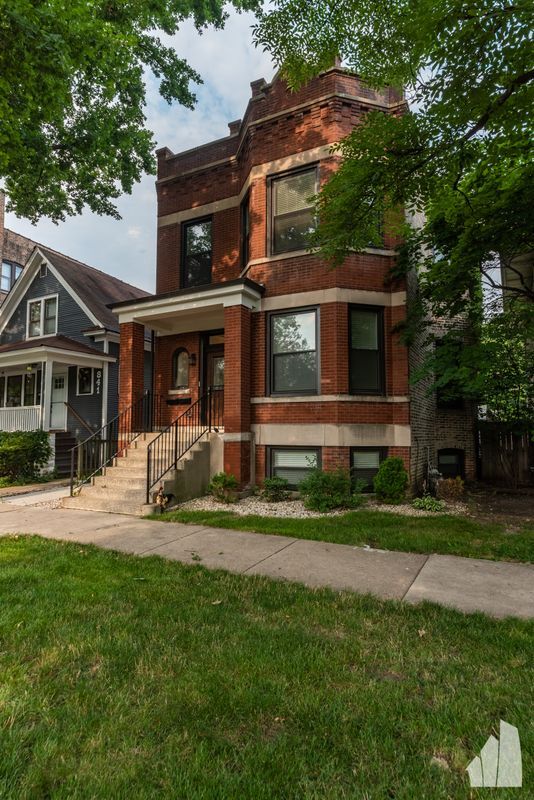839 Lyman Ave in Oak Park, IL - Building Photo - Building Photo