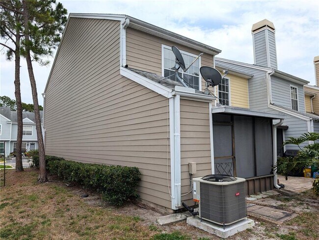 6740 121st Ave in Largo, FL - Building Photo - Building Photo
