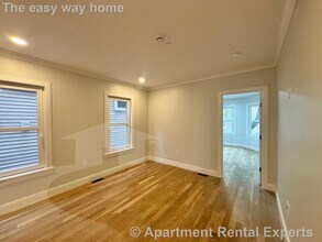 35 Gore St in Cambridge, MA - Building Photo - Building Photo