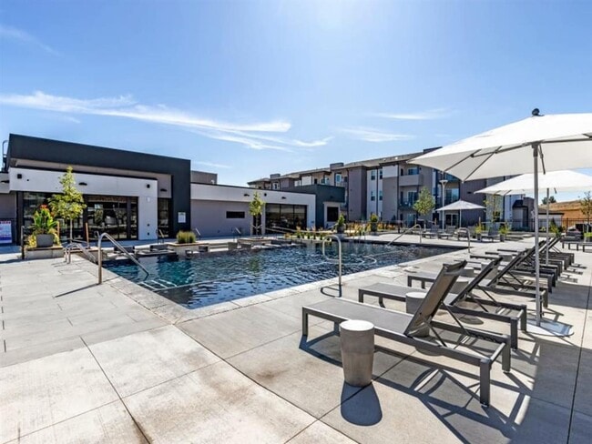 The Wyatt in Fort Collins, CO - Foto de edificio - Building Photo