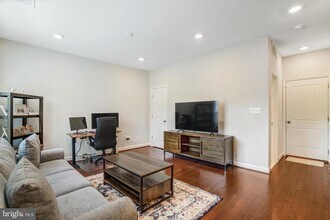 4420 Fair Lakes Ct in Fairfax, VA - Building Photo - Building Photo