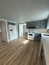 814 High St in Towanda, KS - Building Photo - Building Photo