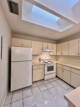 5330 Elmhurst Rd in West Palm Beach, FL - Building Photo - Building Photo